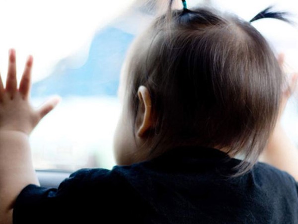 Học sinh lớp 3 trường Đoàn Thị Điểm bị bỏ quên trên xe