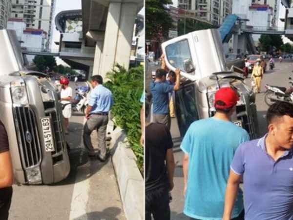 Hà Đông: Ô tô lật sau khi va vào dải phân cách, cháu bé 10 tuổi thoát nạn thần kỳ