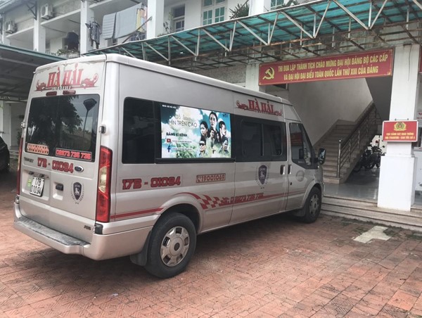 Hà Nội: Phạt hơn 30 triệu đồng lái xe vi phạm đón khách, cố tình chèn ép xe cảnh sát