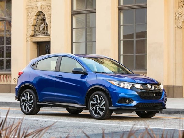 Giá xe ô tô hôm nay 21/9: Honda HR-V ưu đãi 50% phí trước bạ