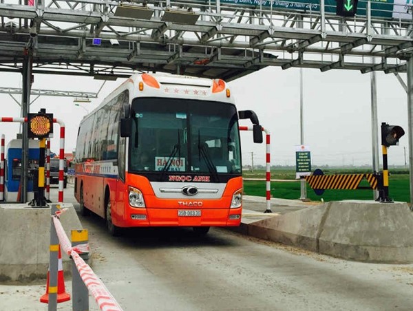 Thực hiện dự án thu phí không dừng: Hạn chót đã cận kề