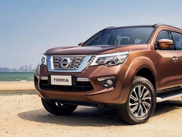 Giá xe ô tô hôm nay 22/9: Nissan Terra ưu đãi 20 triệu đồng và bộ phụ kiện