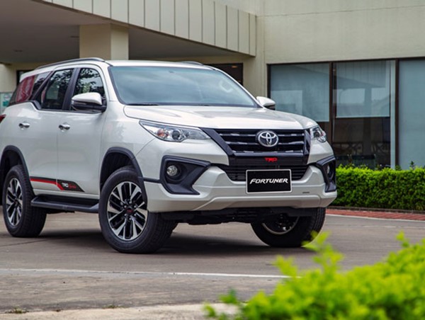 Triệu hồi xe Toyota Innova và Fortuner đời mới bị lỗi kỹ thuật