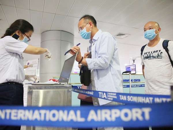 Đưa điều kiện nhập cảnh khi xét cấp thị thực vào Việt Nam