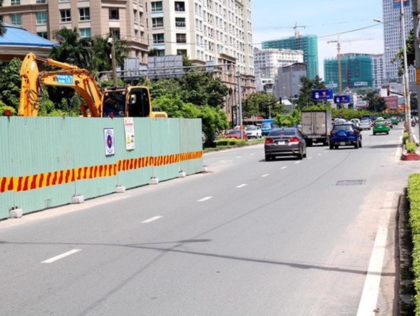 TP Hồ Chí Minh: Vì sao cấm xe qua cầu Nguyễn Hữu Cảnh trong 6 tháng?