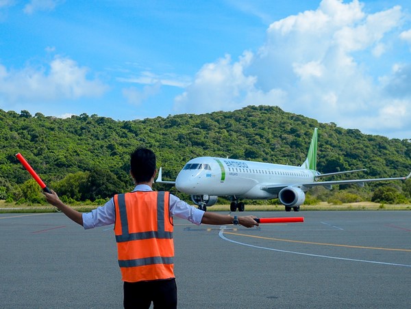 Côn Đảo mong thêm đường bay thẳng, sân bay được nâng cấp mở rộng 