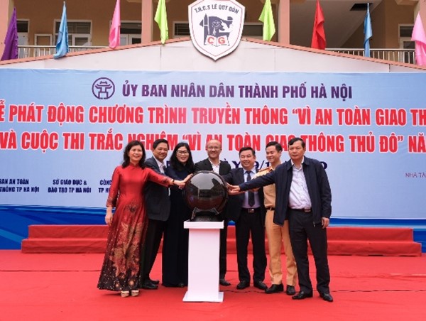 Phát động cuộc thi trắc nghiệm "Vì An toàn giao thông Thủ đô" trên internet năm 2020