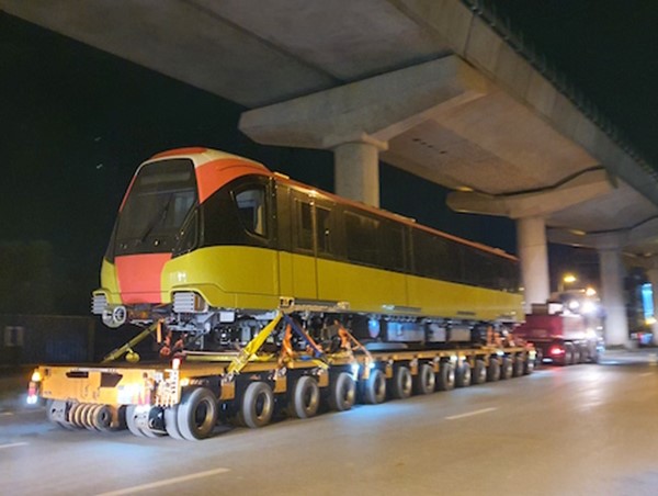 [Video] Hành trình đoàn tàu đầu tiên tuyến đường sắt đô thị Nhổn - Ga Hà Nội về Depot