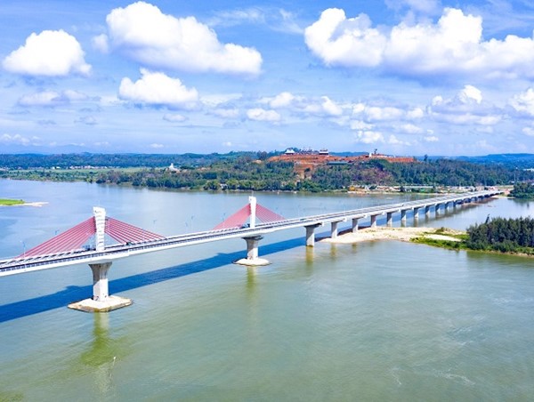 Thông xe kỹ thuật cầu hiện đại nhất Quảng Ngãi