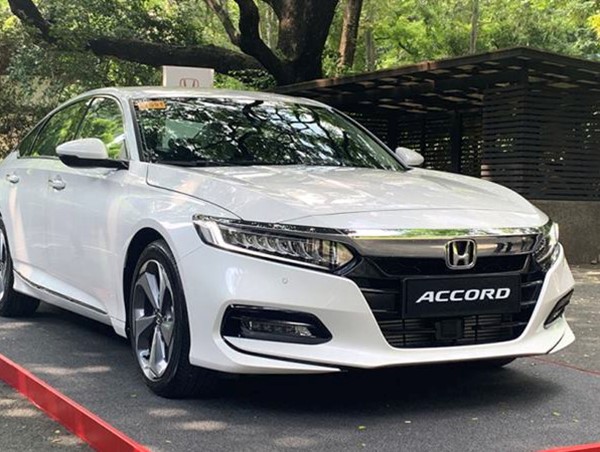 Giá xe ô tô hôm nay 24/10: Honda Accord có giá 1.319-1.329 triệu đồng