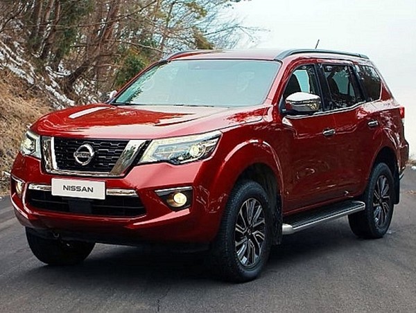 Giá xe ô tô hôm nay 25/10: Nissan Terra dao động từ 848-998 triệu đồng