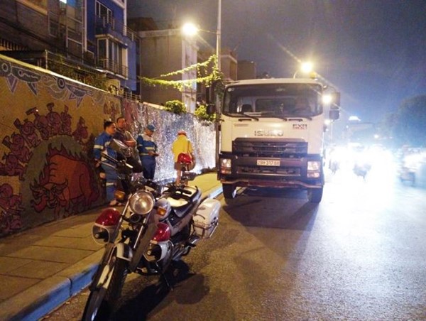 Hà Nội: Xử lý 22 trường hợp xe rác vi phạm vệ sinh môi trường