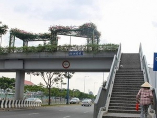 Hà Nội xây cầu vượt mới cho người đi bộ đoạn giao cắt ngã ba đường Triều Khúc