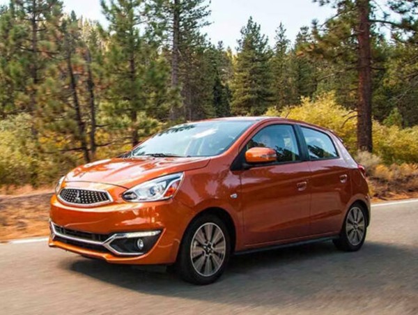 Giá xe ô tô hôm nay 3/11: Mitsubishi Mirage dao động từ 380,5-450,5 triệu đồng