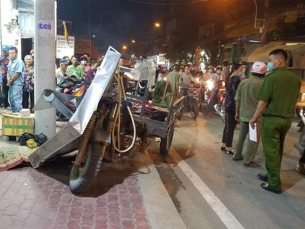 Tai nạn giao thông mới nhất hôm nay 3/11: Xe ba gác tông chết người đi bộ