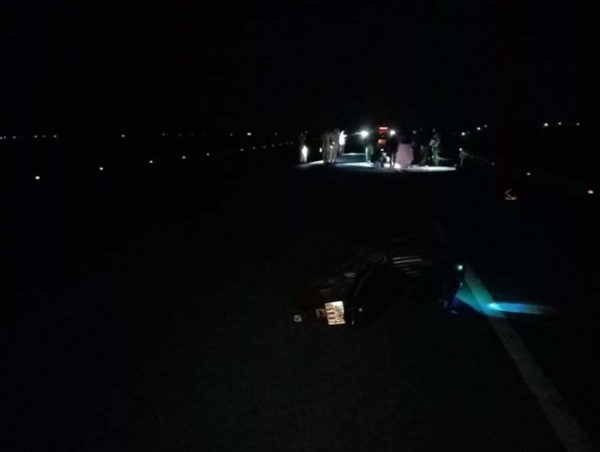 Anh em sinh đôi thương vong sau va chạm với xe máy