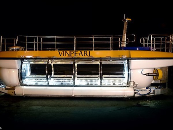 Thúc tiến độ để sớm triển khai dịch vụ tàu lặn tại Vịnh Nha Trang