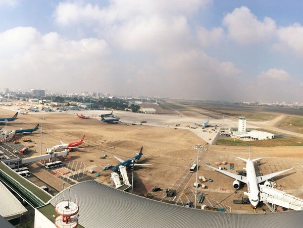 Đưa 2 dự án đường băng Nội Bài, Tân Sơn Nhất khai thác trước 31/12/2020