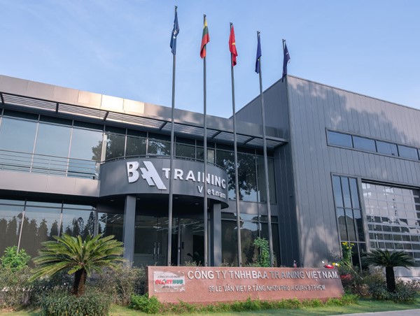 Trung tâm đào tạo hàng không đầu tiên tại Việt Nam đạt chứng nhận UPRT