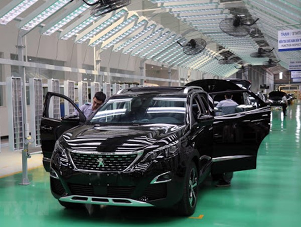 Doanh số bán xe ô tô tháng 10 cao nhất 2 năm gần đây