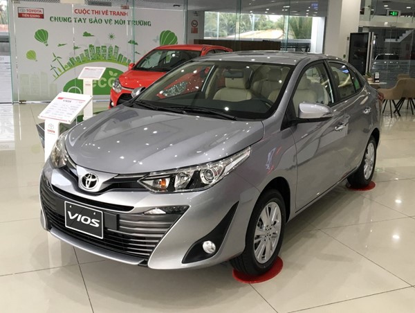 Giá xe ô tô hôm nay 13/11: Toyota Vios dao động từ 470 - 570 triệu đồng