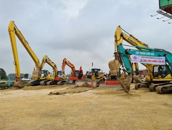 Thi công thêm 3 gói thầu của tuyến cao tốc Mai Sơn - Quốc lộ 45