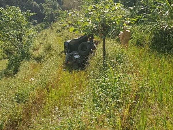 Đình chỉ một đăng kiểm viên vụ xe U oát chở khách du lịch rơi xuống vực làm 3 người chết