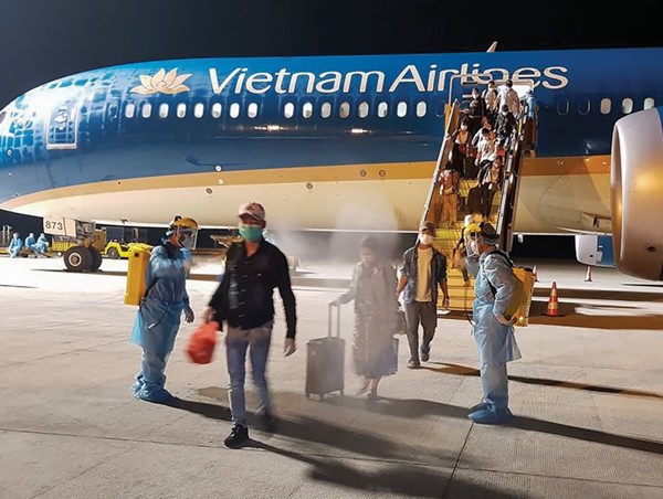 Chỉ cho phép các trường hợp thật sự cần thiết về nước, kể cả dịp Tết Nguyên đán
