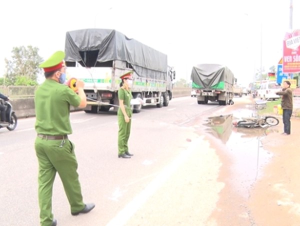 Nữ công nhân tử vong thương tâm trên đường đi làm về