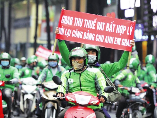 Grab đang trục lợi từ Nghị định 126/2020?