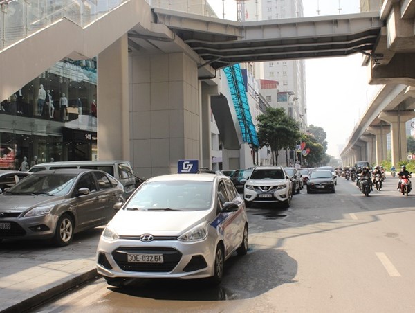 Đường sắt Cát Linh - Hà Đông trước ngày bàn giao: Nhiều nhà ga xuống cấp, hư hỏng