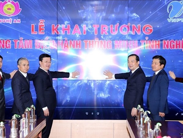 Nghệ An: Khai trương Trung tâm giám sát, điều hành đô thị thông minh