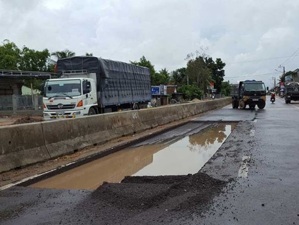 Bộ Giao thông Vận tải truy trách nhiệm nhà thầu chậm bảo hành dự án quốc lộ 1 gây bức xúc dư luận