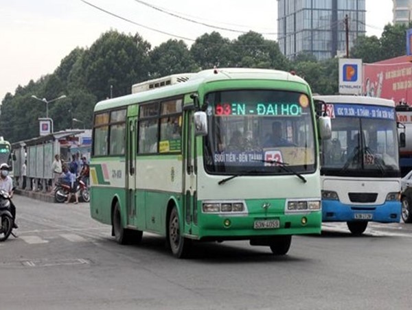 TP Hồ Chí Minh: Giảm hơn 2.200 chuyến xe buýt dịp Tết Dương lịch 2021