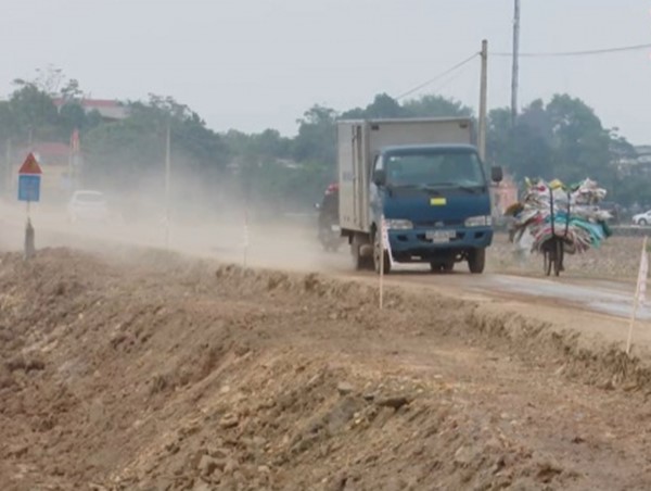 Khắc phục những bất cập của hệ thống giao thông nông thôn