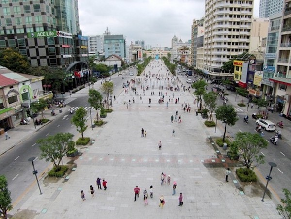 TP Hồ Chí Minh: Cấm xe đường Nguyễn Huệ để tổ chức lễ hội đón năm mới 2021