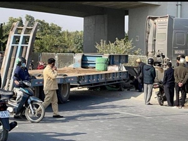 Hải Phòng: Nữ sinh tử vong sau va chạm với xe đầu kéo