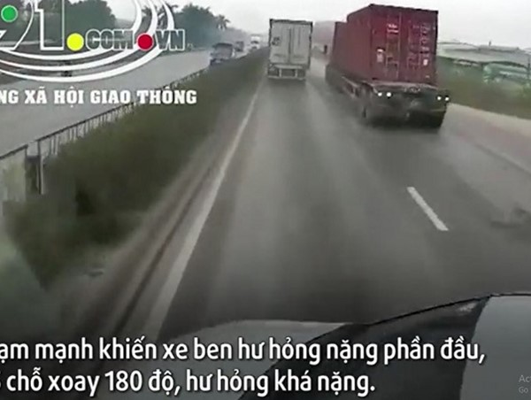 Ô tô bị xe ben tông xoay 180 độ trên Quốc lộ 5