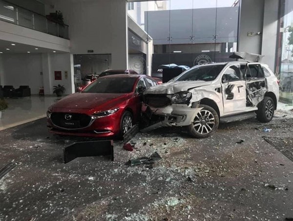 Khởi tố nữ tài xế đạp nhầm chân ga khiến người đàn ông chết thảm