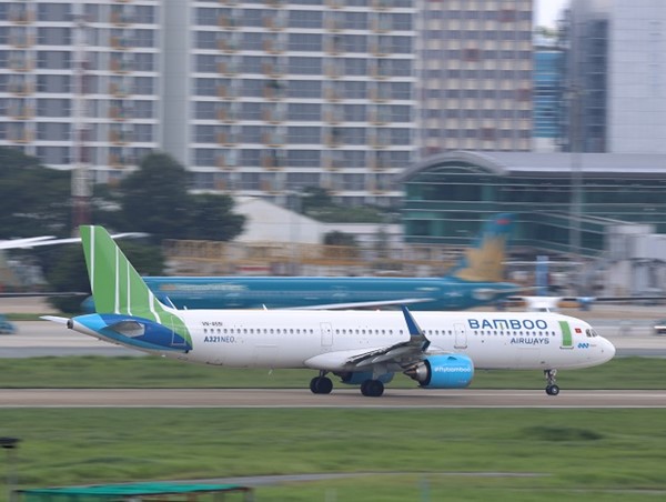 Phá vỡ thế độc quyền chặng bay TP Hồ Chí Minh - Côn Đảo