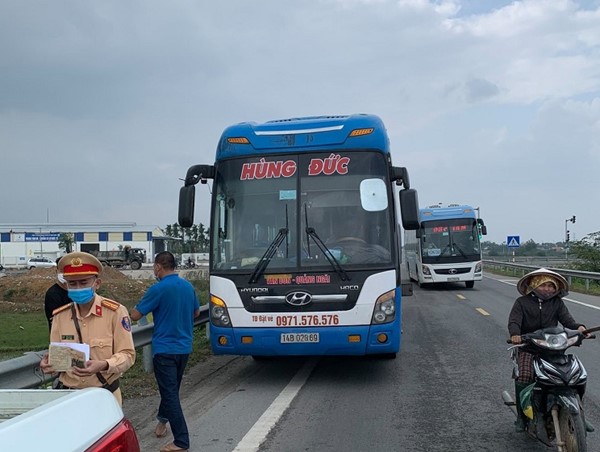 Quảng Ngãi: Khẩn trương truy vết người đi xe khách về từ vùng có dịch