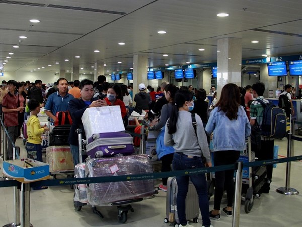 Sân bay lên phương án chống nghẽn dịp Tết
