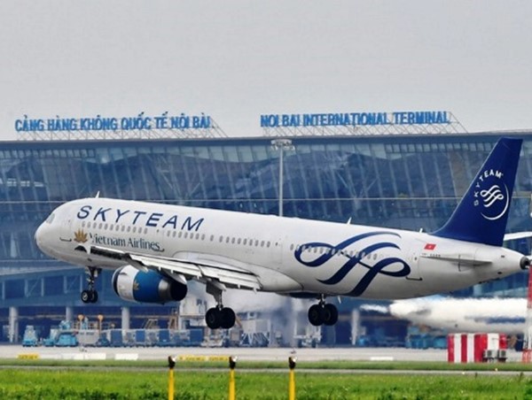 Không có chuyện sân bay Nội Bài đóng cửa vì Covid-19