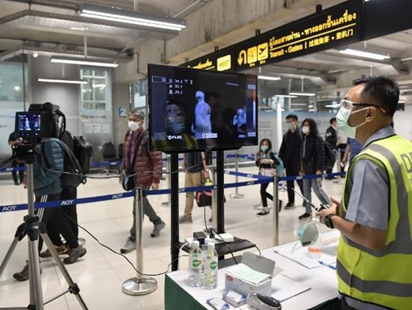 Các nhà ga, sân bay đồng loạt siết chặt công tác phòng, chống dịch Covid-19