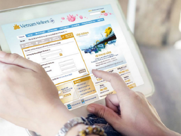 Lượng khách đặt vé Vietnam Airlines tăng trở lại