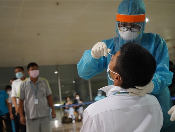 Đã tìm được 47 F1 của nhân viên sân bay Tân Sơn Nhất mắc Covid-19