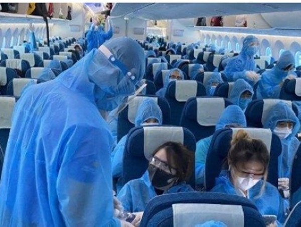 Nhân viên hàng không được đề xuất ưu tiên tiêm vaccine Covid-19