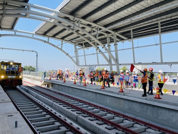 Vì sao Metro số 1 Bến Thành - Suối Tiên phải lùi tới năm 2022 mới khai thác thương mại?