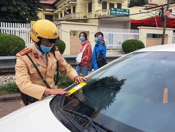 Hà Nội xử lý trên 430.000 vi phạm trật tự an toàn giao thông