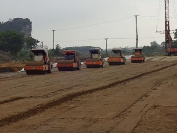 Bảo đảm tiến độ, chất lượng 2 dự án thành phần xây dựng đường bộ cao tốc Bắc - Nam